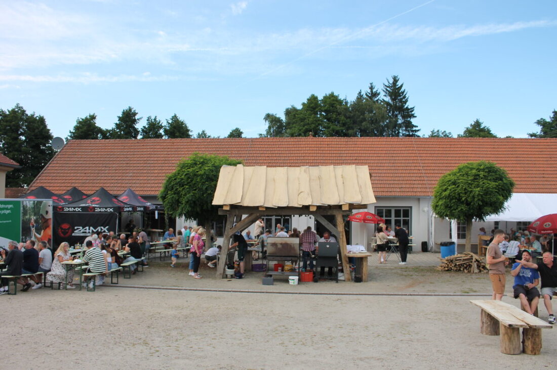 Trabitz. Rund 200 Gäste genossen beim Jubiläumsfest des Obst- und Gartenbauvereins einzigartige Speisen und lobten die Organisatoren.