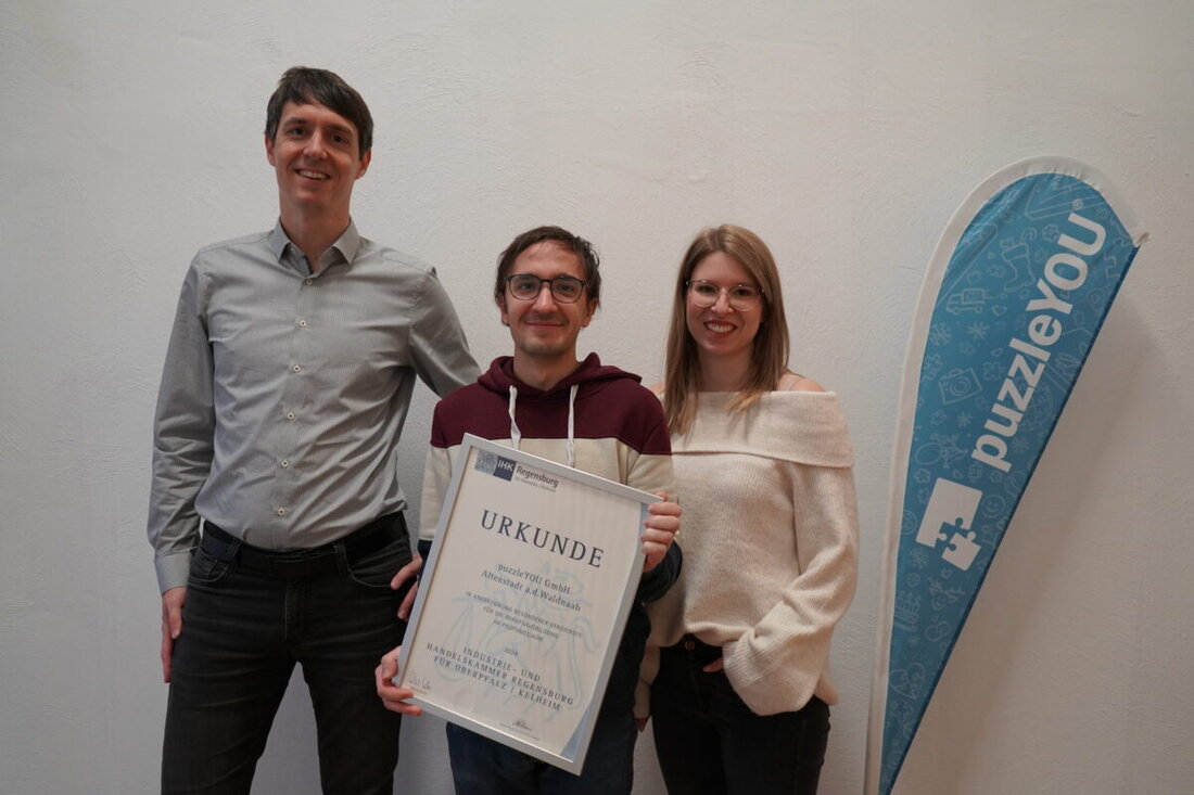 Altenstadt. puzzleYOU GmbH wurde als Top-Ausbildungsbetrieb ausgezeichnet; Azubi Florian Schieder ist bayernweit bester seines Fachs.