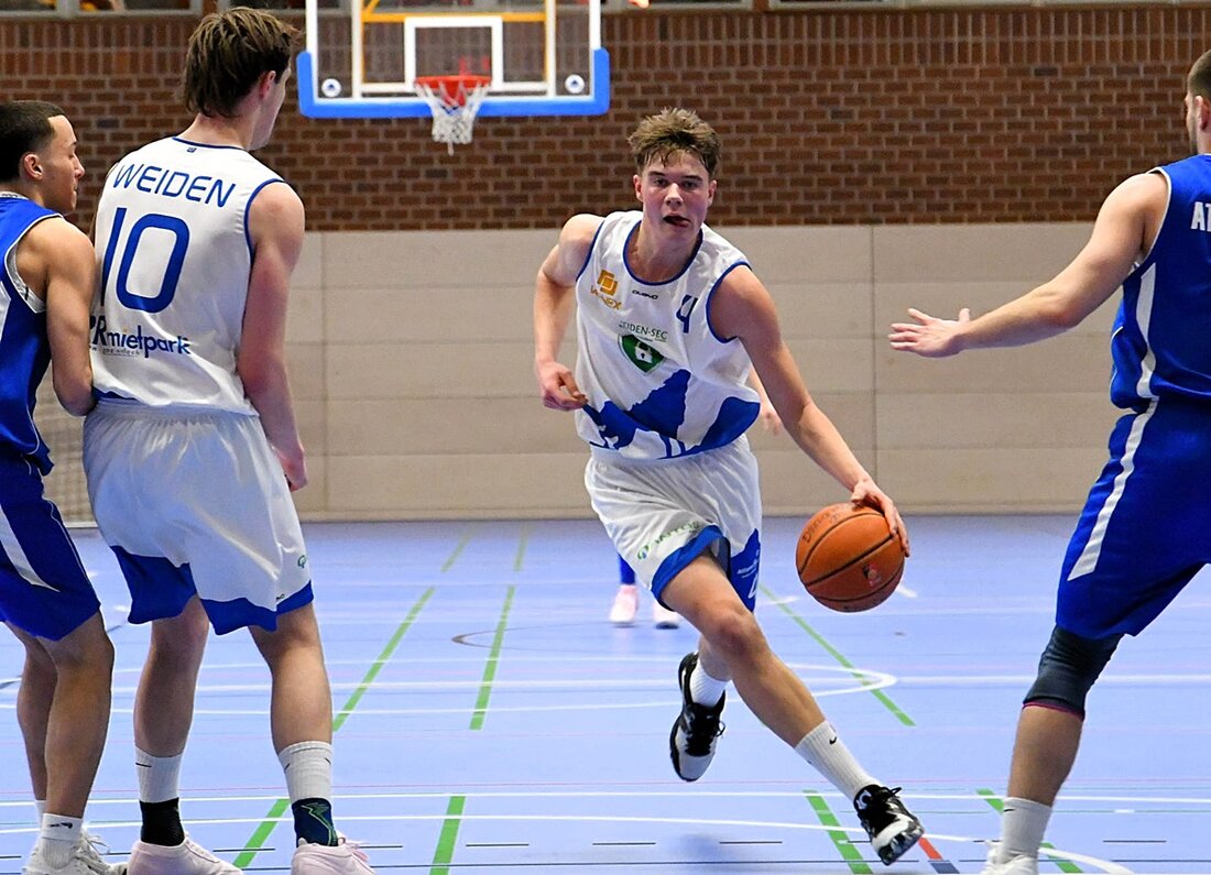 Weiden. Nach zwei Niederlagen in Folge wollen die Spieler des TB Weiden im letzten Heimspiel der Saison noch einmal alles geben.