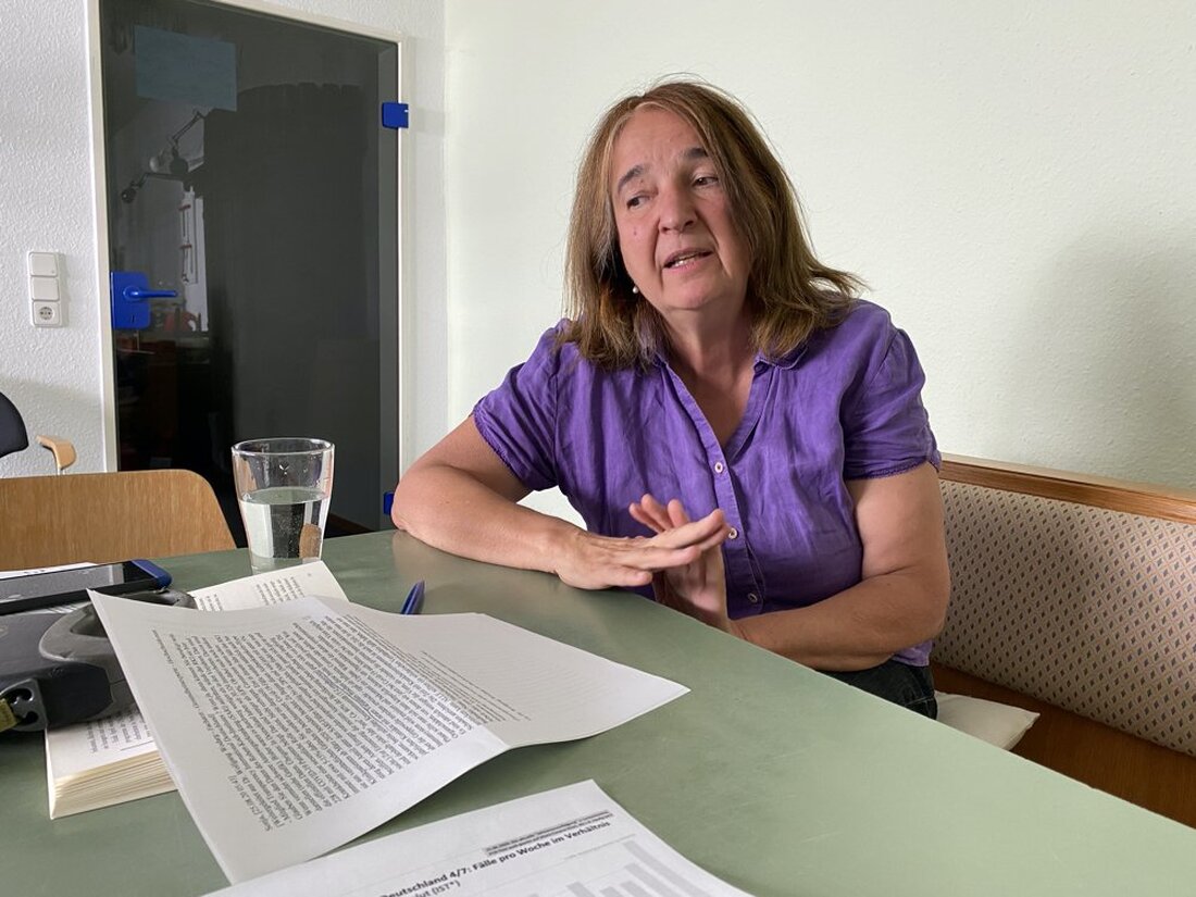 Weiden. Sie ist die umstrittenste Politikerin seit der Kommunalwahl im März: Sonja Schuhmacher (60), erst OB-Kandidatin von Bündnis 90/Die Grünen, dann Stein des Anstoßes für das Zerbrechen der Fraktion Grün.Bunt.Weiden, [&hellip;]