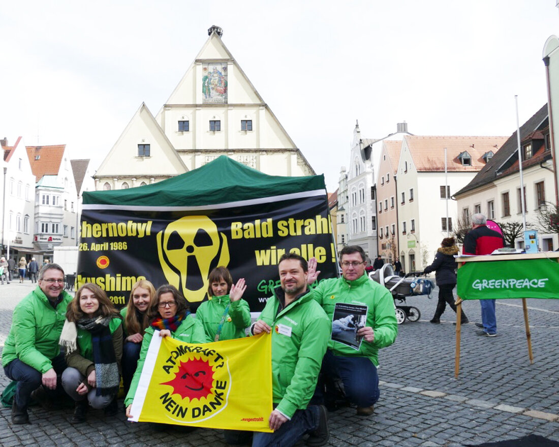 Weiden. Sechs Jahre ist der Gau von Fukushima jetzt schon her. Und immer noch leben die Menschen in Japan mit den verheerenden Folgen, während die Regierung nichts dagegen tut. Die [&hellip;]