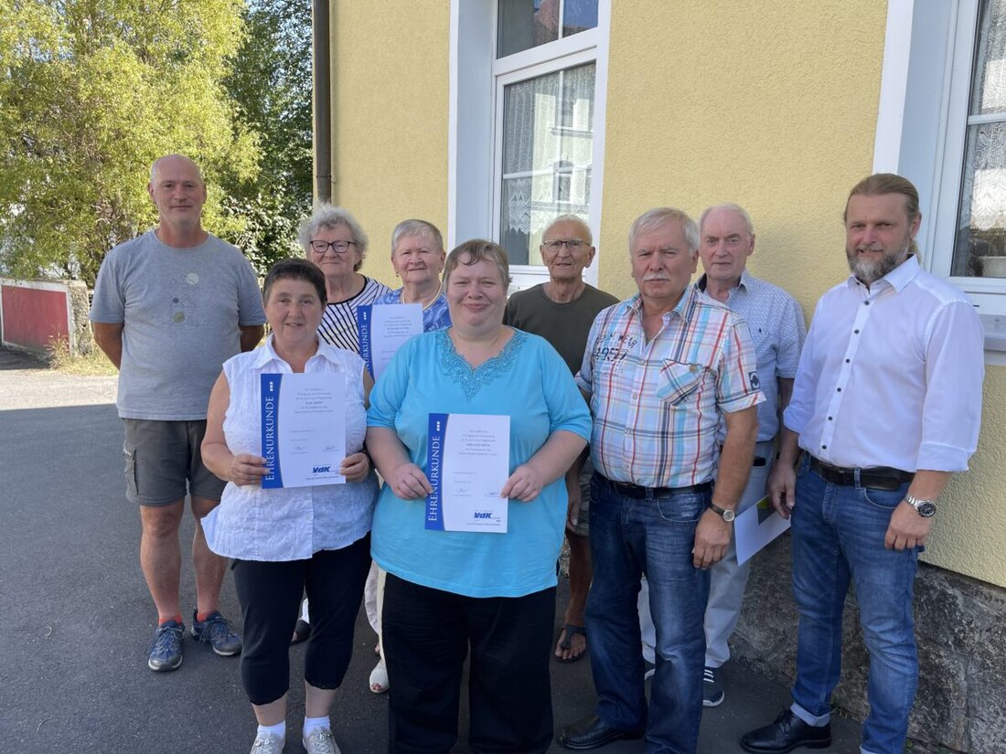 Wiesau. Der VdK Ortsverband Wiesau ehrte langjährige Mitglieder und berichtete über Aktivitäten und bevorstehenden Umzug der Kreisgeschäftsstelle.