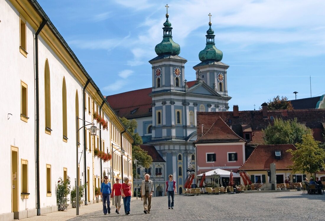 Tirschenreuth. Der Termin für die alljährliche Maiandacht steht fest: Interessierte Senioren können sich bereits jetzt anmelden.  Die alljährliche Seniorenmaiandacht findet dieses Jahr am Mittwoch, den 10. Mai um 15.00 Uhr in [&hellip;]