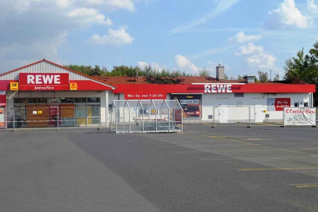Wiesau. Der Rewe-Markt ist abgebrannt, Netto geht aus Wiesau weg: In der 4000-Einwohner zählenden Marktgemeinde gibt es ab 22. September keinen Einkaufsmarkt mehr. Nun will Bürgermeister Toni Dutz mit anschieben. [&hellip;]