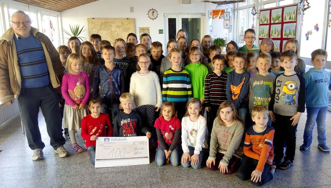 Püchersreuth. Die Grundschüler aus Püchersreuth wissen: Zähne putzen ist wichtig und hält die Zähne gesund. Dafür sorgt unter anderem auch Zahnarzt Dr. Gerhard Kühner aus Floß. Von Tom Kreuzer Rektorin [&hellip;]