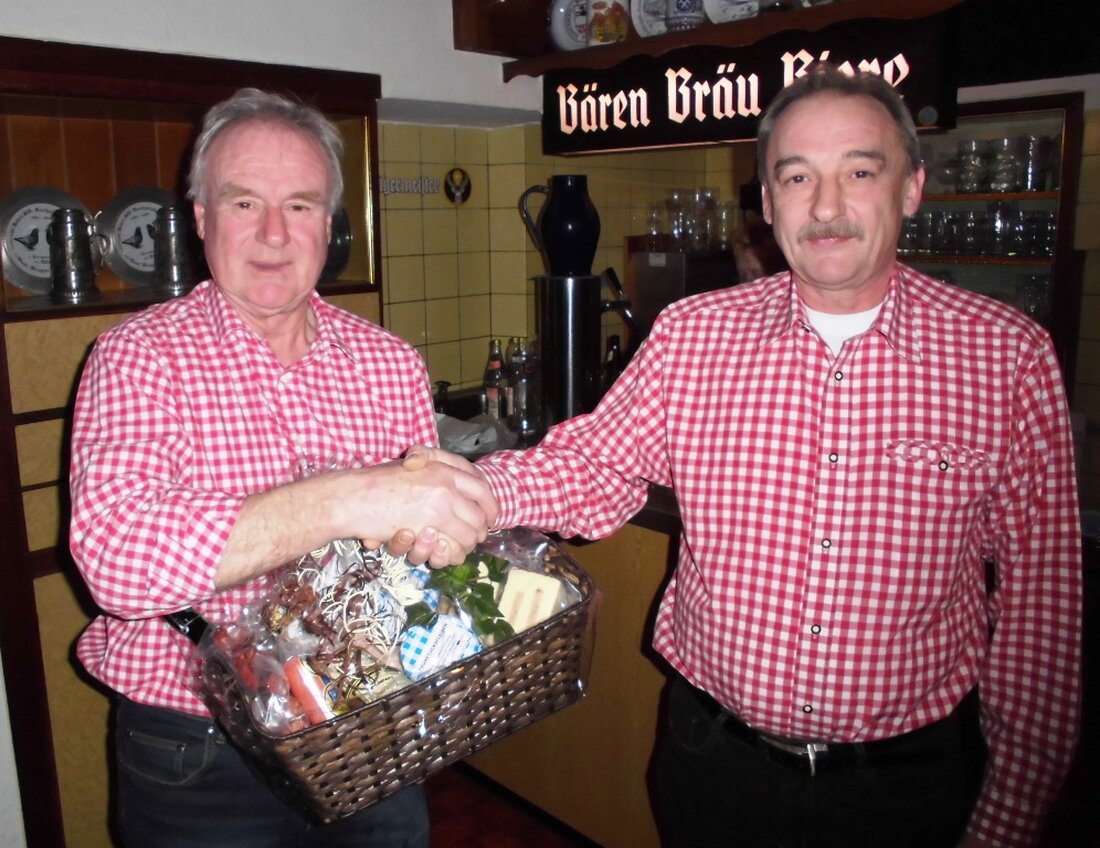 Wurz. 45 Jahre gibt es den Geselligkeitsverein “Wurzer Hogerer” jetzt schon. Und auch das Jahr 2016 war ein voller Erfolg. Besonders das Wurzer O’Schnitt-Wochenende war wieder einmal ein Highlight.  Von [&hellip;]