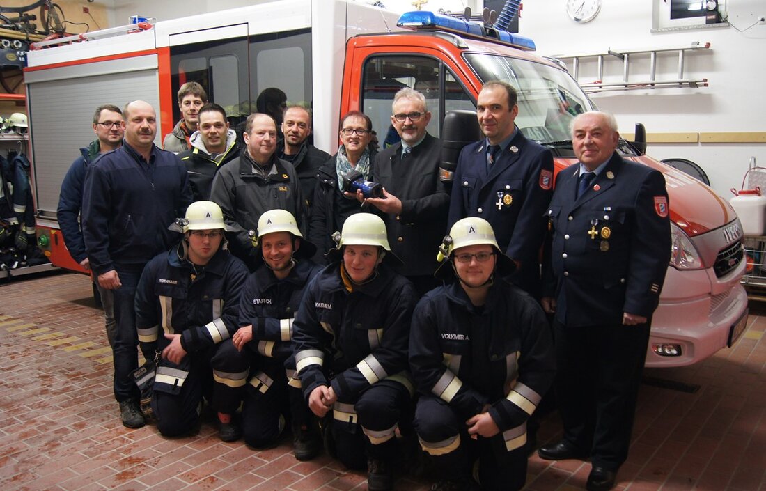 Wurz. Sie ist klein, handlich und ein Leichtgewicht auf dem Markt. In der Oberpfalz noch einzigartig. Und die Feuerwehr Wurz hat sie jetzt: Die Wärmebildkamera – Eclipse LDX.  Von Tom Kreuzer [&hellip;]